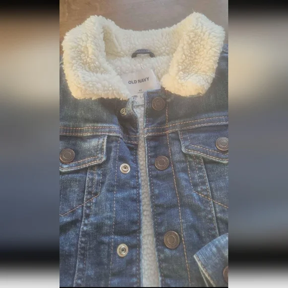 4T shearling jacket - Picture 2 of 5